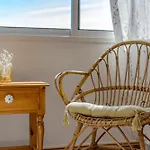 Апартаменты 2 Bedroom Unique Ocean View In Tajao
