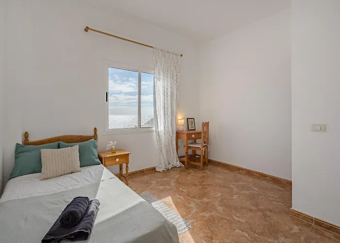2 Bedroom Unique Ocean View In Tajao Appartement *