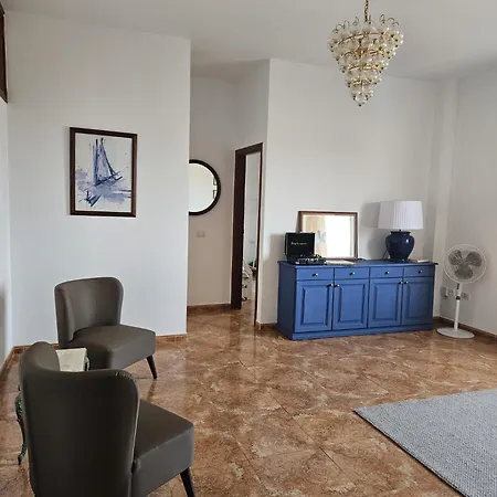 2 Bedroom Unique Ocean View In Tajao Апартаменты *
