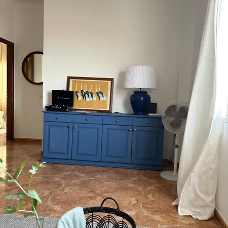 Апартаменты 2 Bedroom Unique Ocean View In Tajao